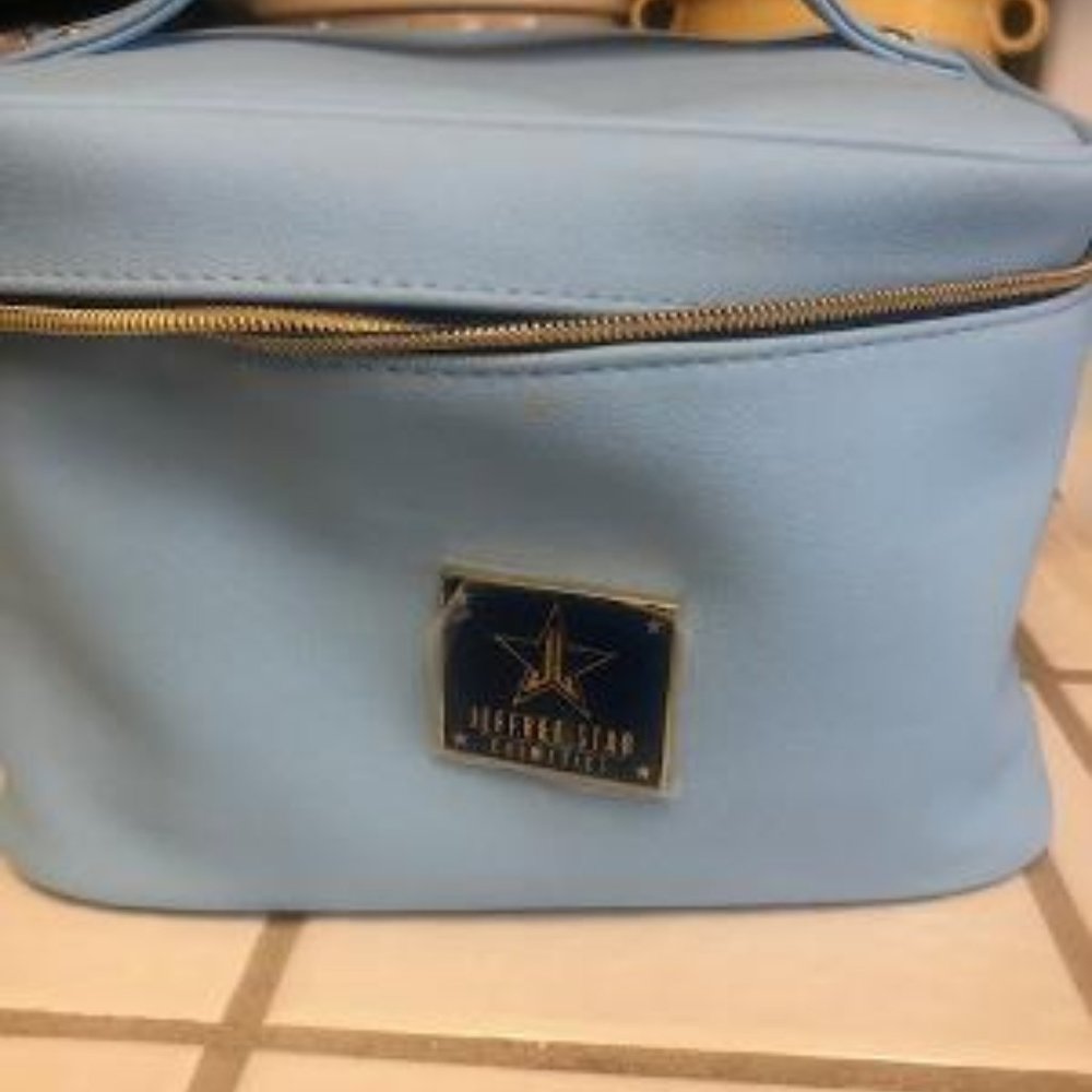 Jeffree Star Light Blue Makeup Bag like new